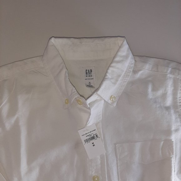 Boy's Gap Classic Oxford White Button Down Shirt - Picture 5 of 7